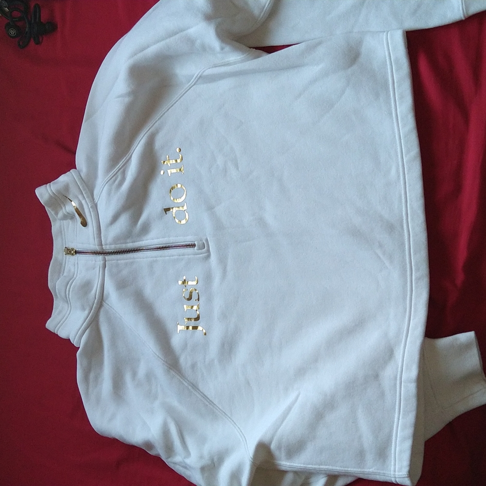 Nike sweatshirt
